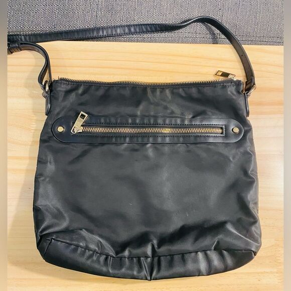 Black Satin Purse With Gold Zippers - Picture 2 of 7